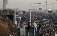Protesti, Novak Đoković, ekologija: Kako je nastala fotografija koja je podeljena 45.000 puta Protesti, Novak Đoković, ekologija: Kako je nastala fotografija koja je podeljena 45.000 puta